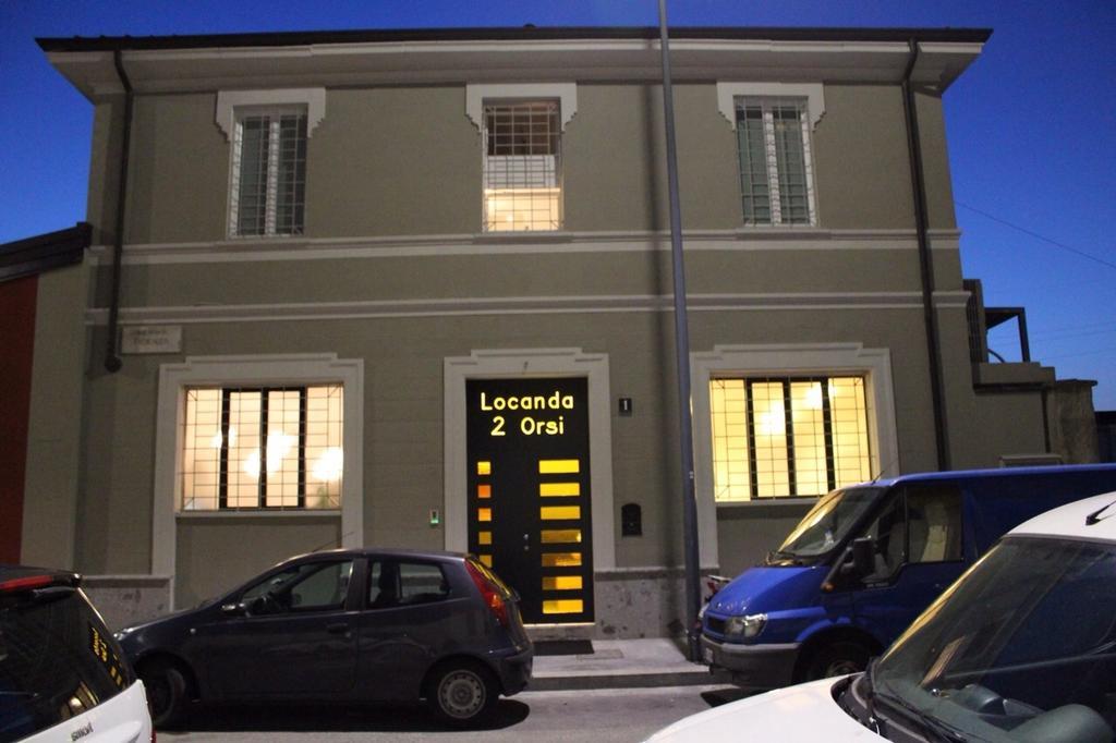 Locanda Ai Due Orsi Milan Bagian luar foto