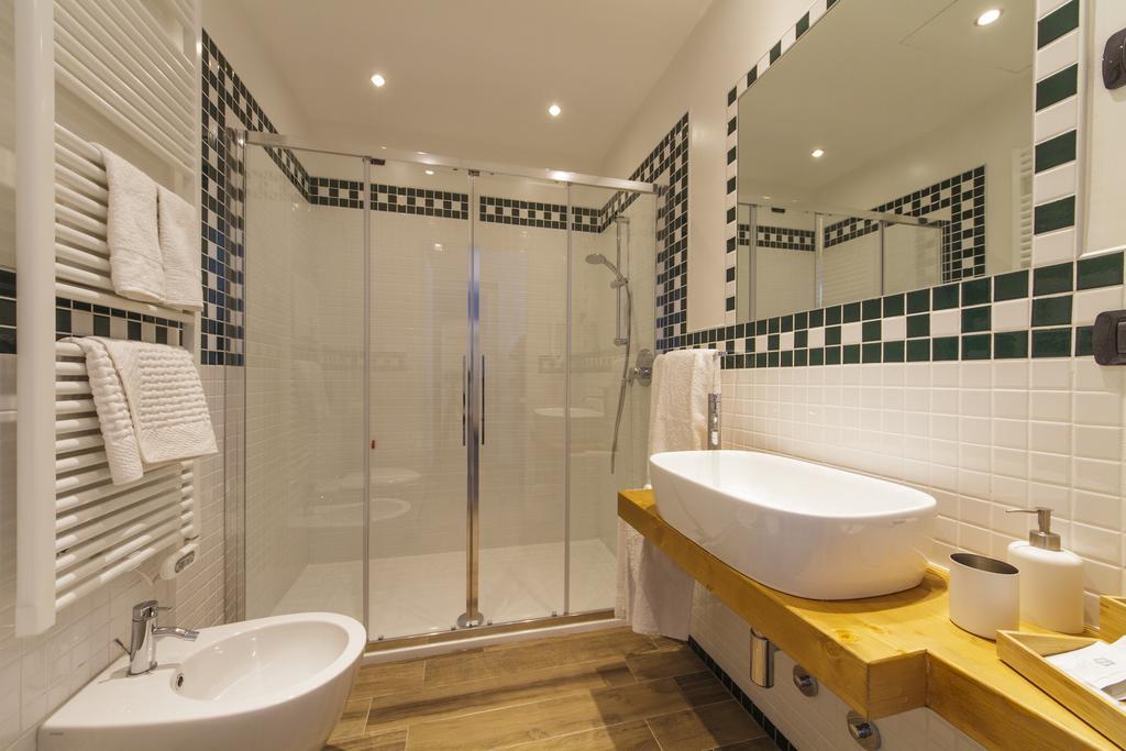 Locanda Ai Due Orsi Milan Bagian luar foto
