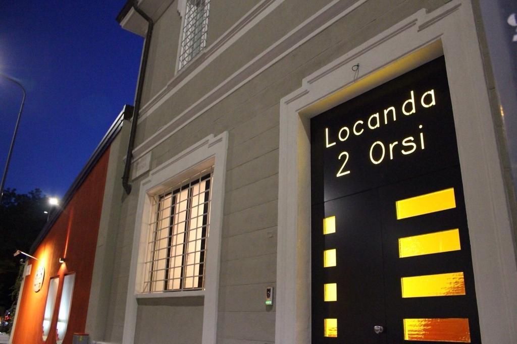 Locanda Ai Due Orsi Milan Bagian luar foto